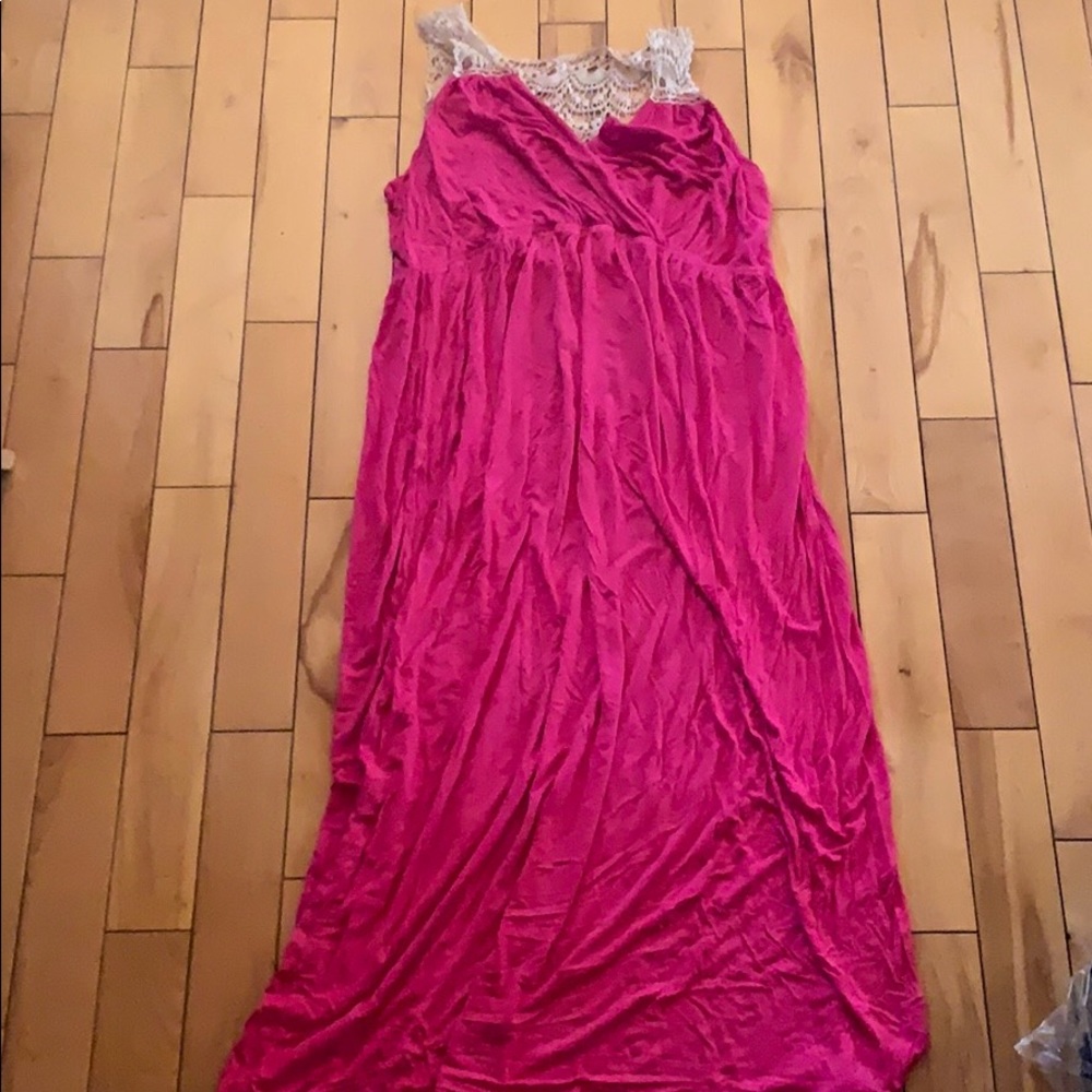 Lovely maternity dress